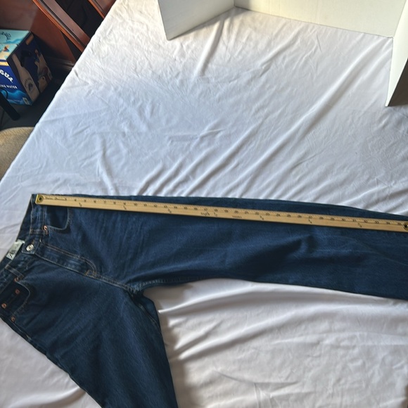 Zara High Rise Straight Leg Jeans Blue Frayed Hem Women’s Size (See Meas) - Picture 4 of 6